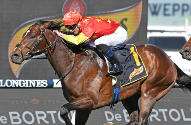 Snitzel’s Wild Ruler wins Heritage Stakes