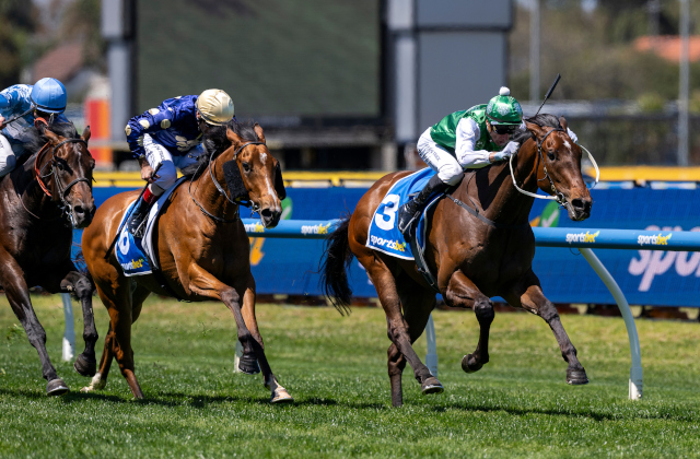 Autumn Mystery wins G3 Caulfield Classic